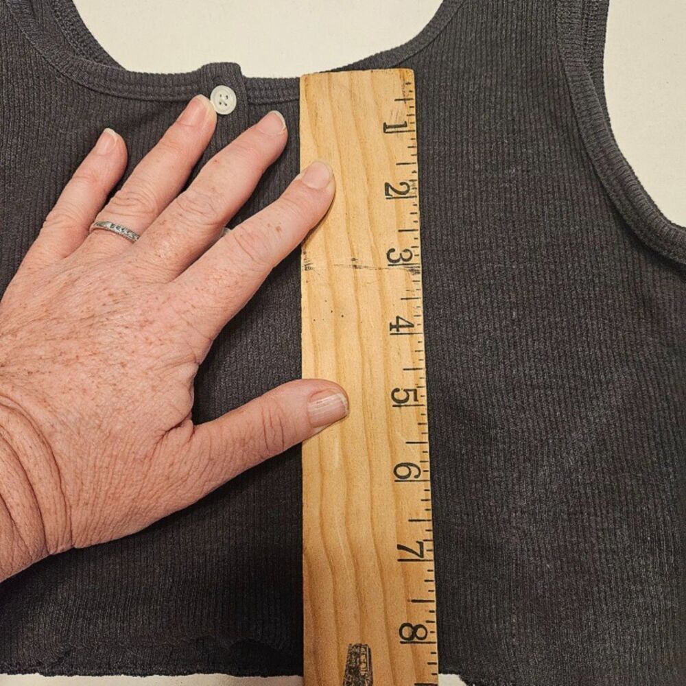 Americain Eagle cropped tank top, Black Sz Med. - Picture 6 of 7